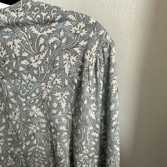 Lucky Brand womens large top blouse Blue MSRP $69.50 7wp6921T - Picture 3 of 12